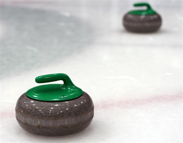 Curling stone